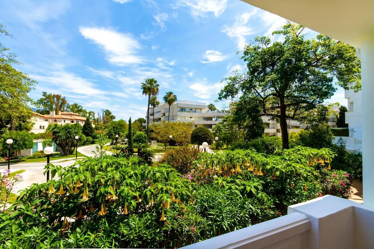 Marbella Banus Suites - Banus Playa Rocio Beach Access Complex 0*,  Ισπανία